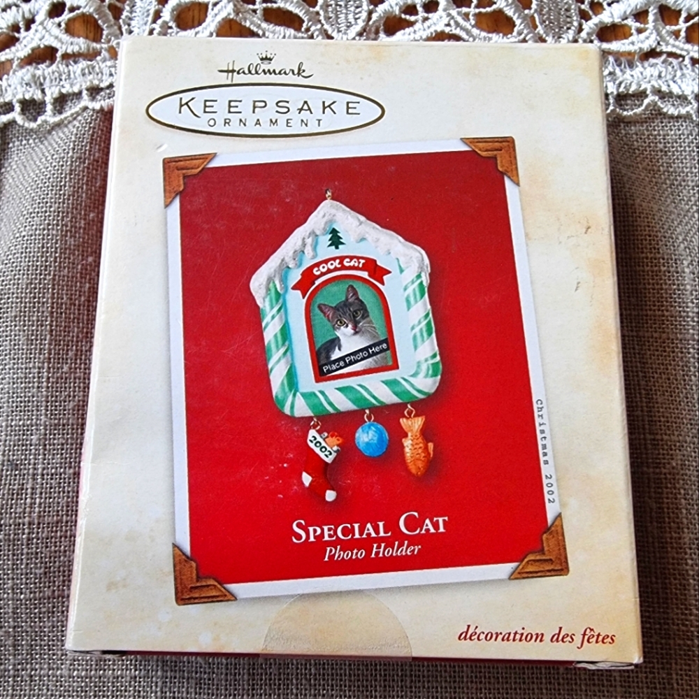 2002 Hallmark Keepsake Special Cat Photo Holder Ornament